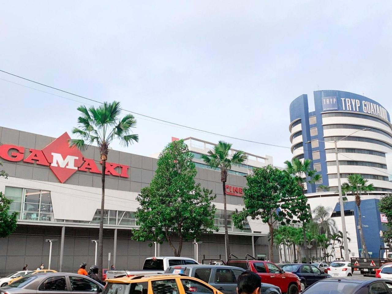 Lujoso Depa Con Vista A Todo Guayaquil! Apartment *